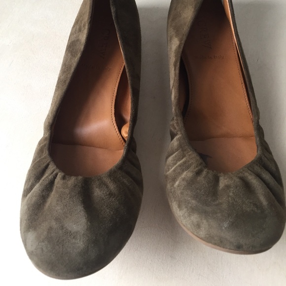 J Crew olive green suede ballet flats. - Picture 6 of 8